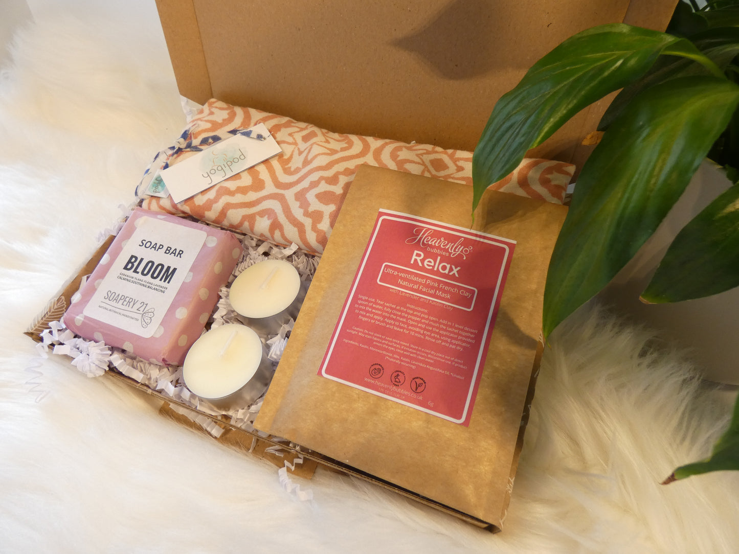 BLOOOM & RELAX POSTAL GIFT BOX