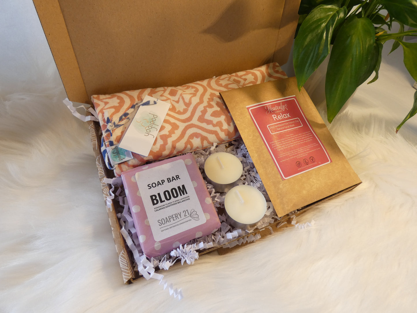 BLOOOM & RELAX POSTAL GIFT BOX