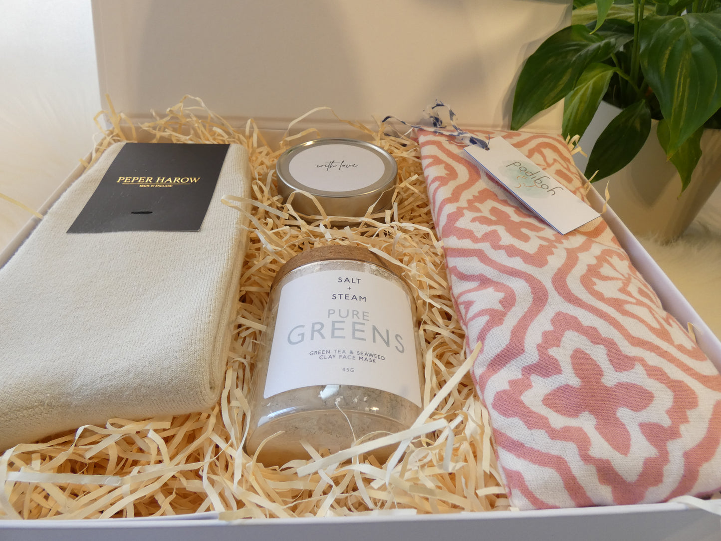HUSH LUXURY GIFT BOX