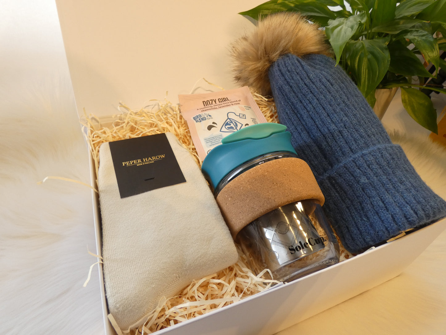 WILD SWIM LUXURY GIFT BOX IN PINK & BLUE