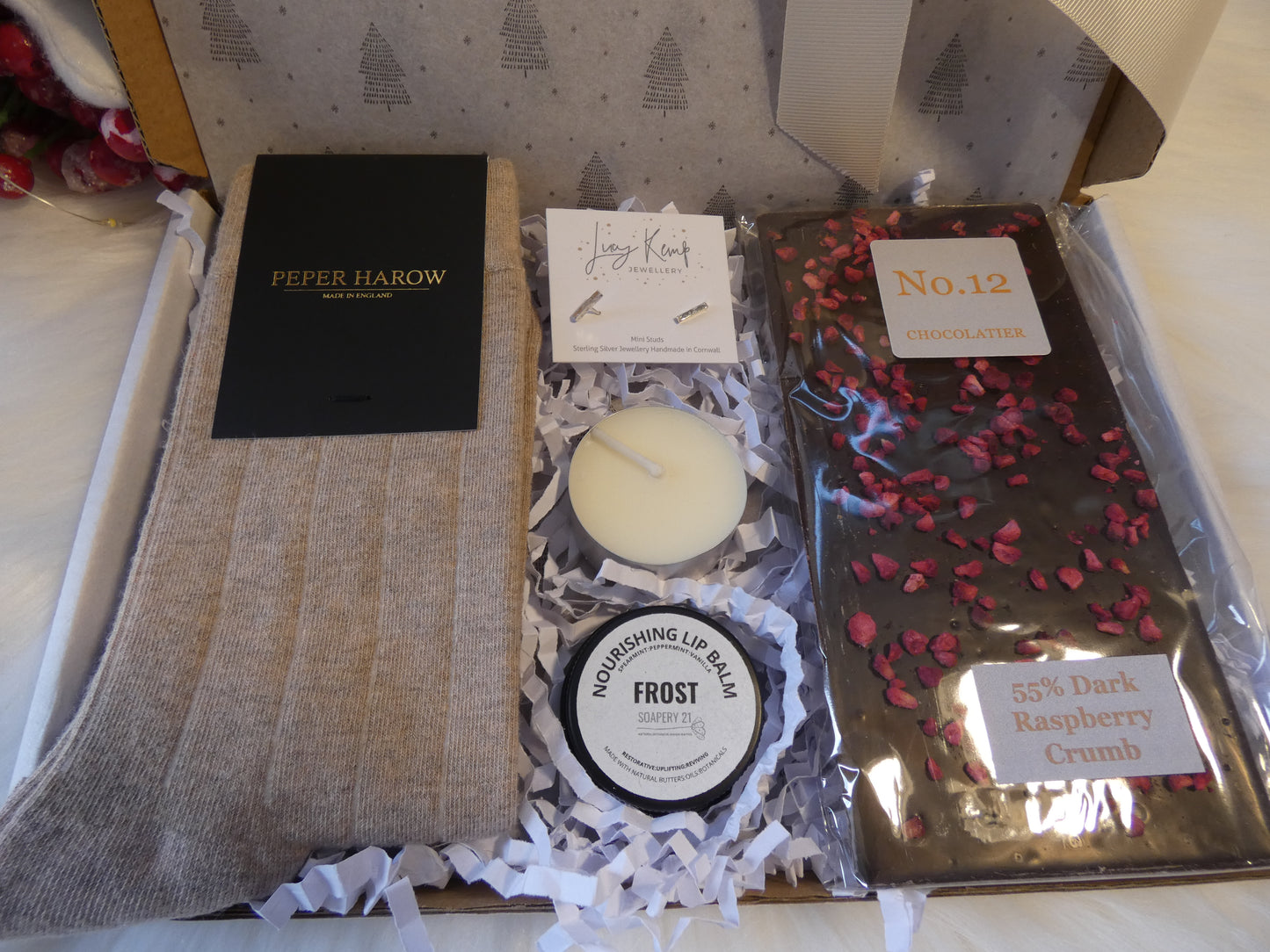 MERRY CHRISTMAS LUXURY POSTAL GIFT BOX *BACK IN STOCK FOR CHRISTMAS*