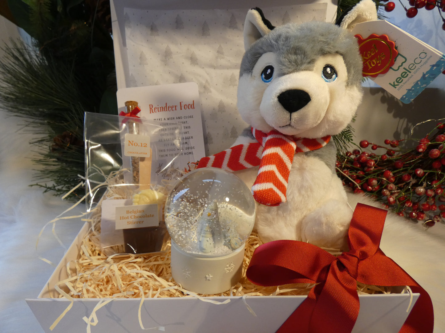 CHILDRENS CHRISTMAS EVE LUXURY GIFT BOX   *RETURNING FOR CHRISTMAS 2025*