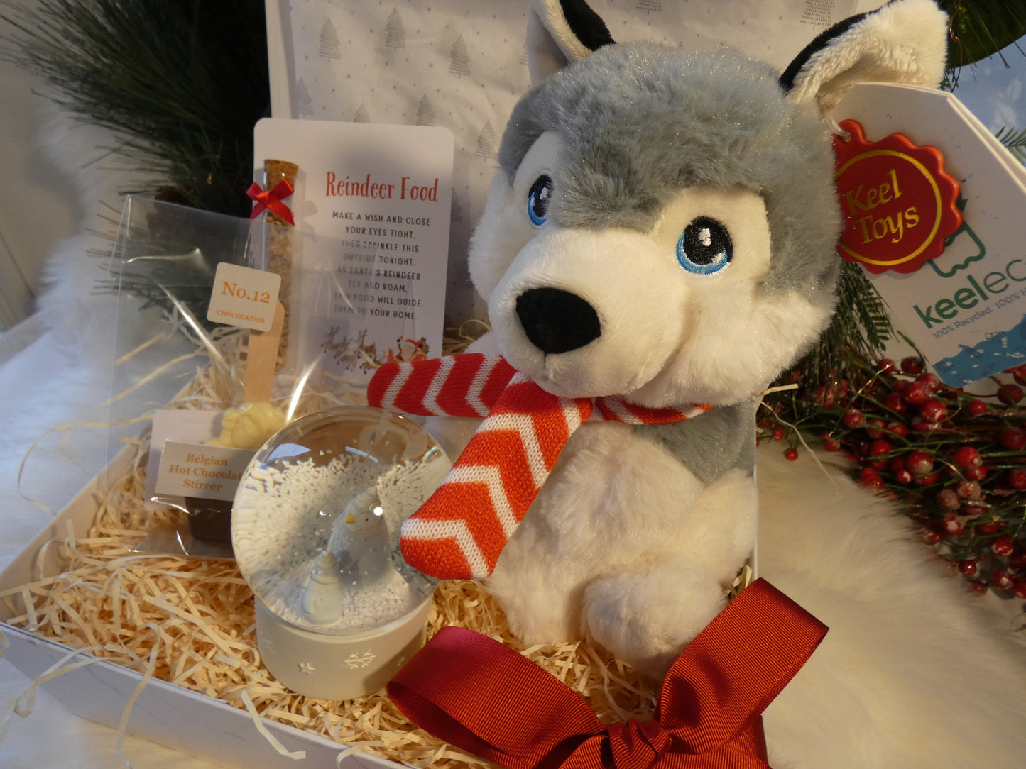 CHILDRENS CHRISTMAS EVE LUXURY GIFT BOX   *RETURNING FOR CHRISTMAS 2025*