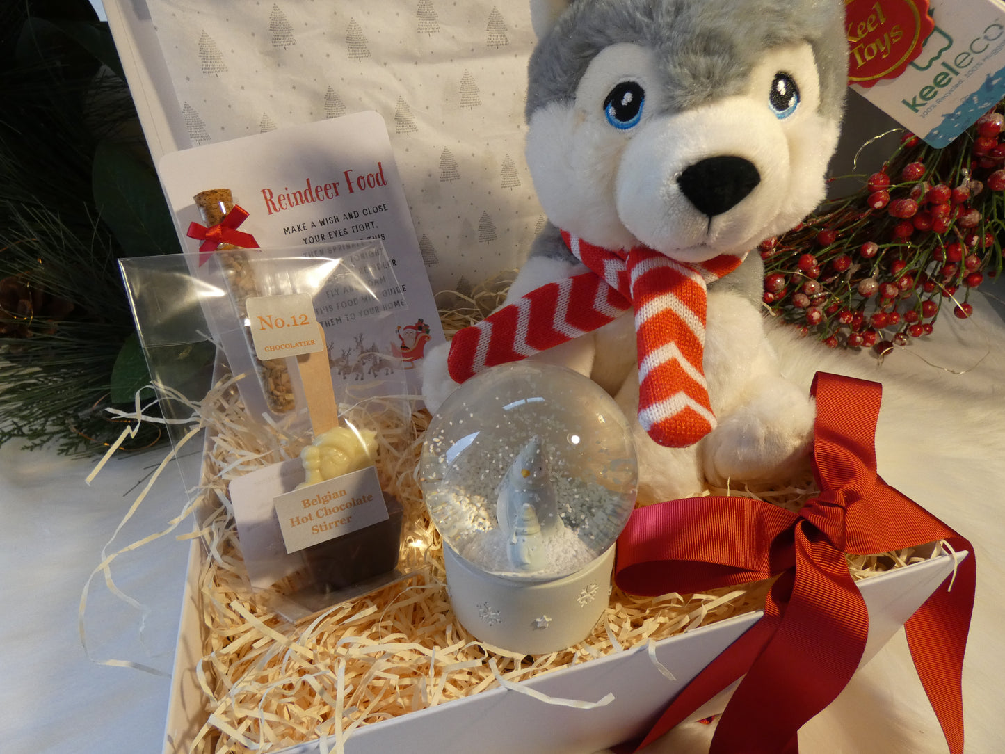 CHILDRENS CHRISTMAS EVE LUXURY GIFT BOX   *RETURNING FOR CHRISTMAS 2025*