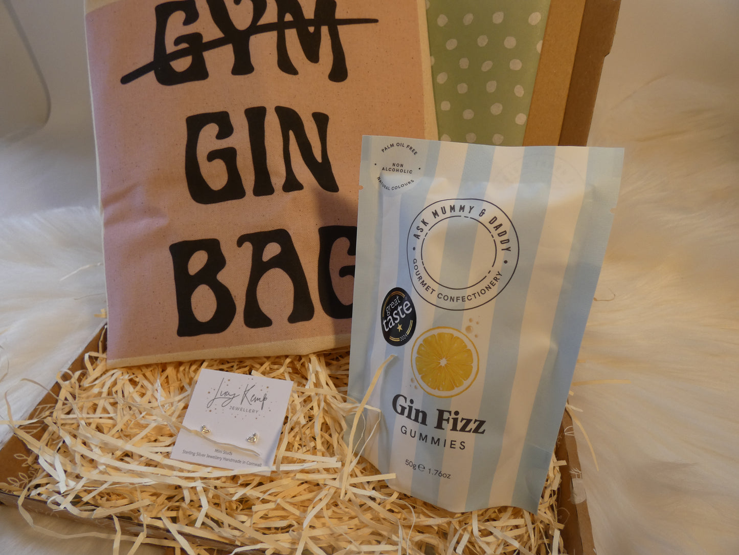 GIN LOVERS POSTAL GIFT BOX