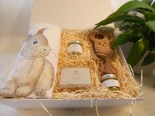 NEW MUM & BABY LUXURY GIFT BOX