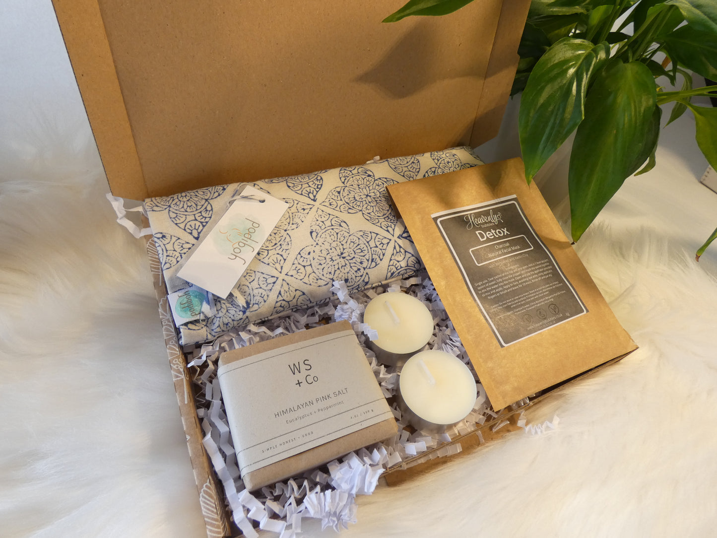 SOOTHE & REVIVE POSTAL GIFT BOX