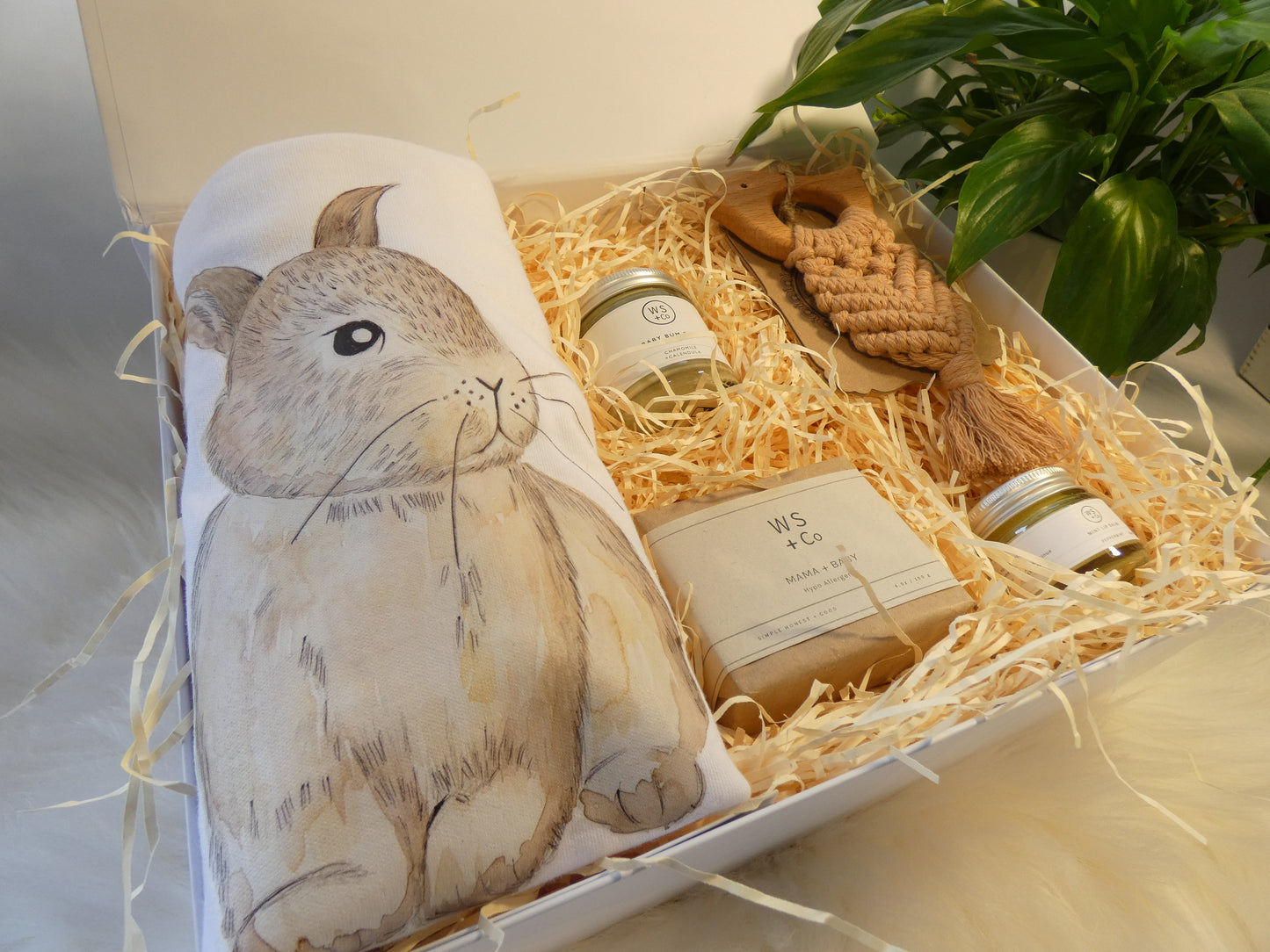 NEW MUM & BABY LUXURY GIFT BOX