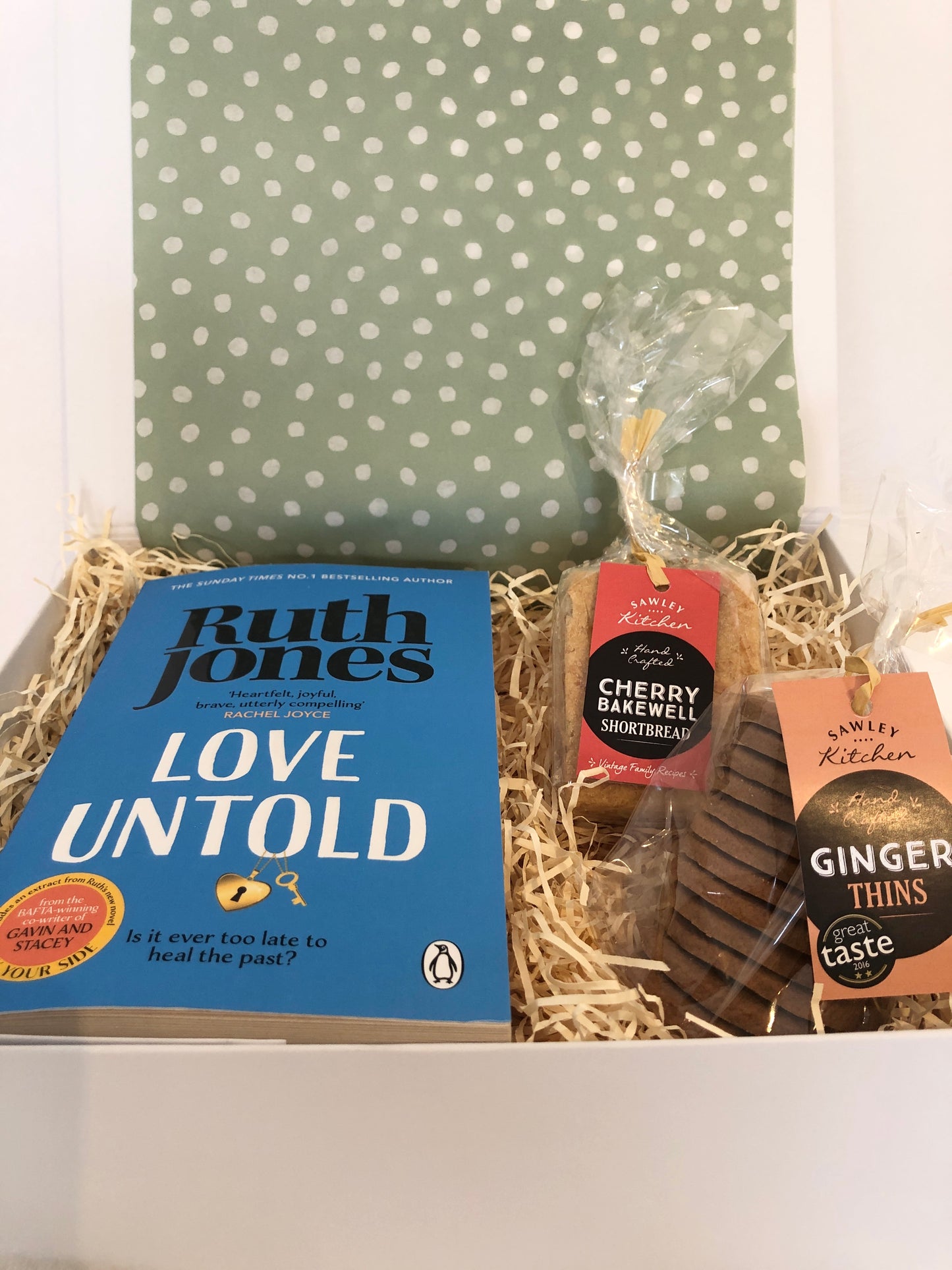 BOOK & BICKIES   * NEW *
