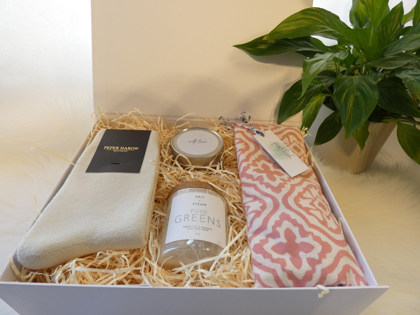 HUSH LUXURY GIFT BOX