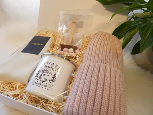 ALWAYS EXPLORING COSY PINK LUXURY GIFT BOX