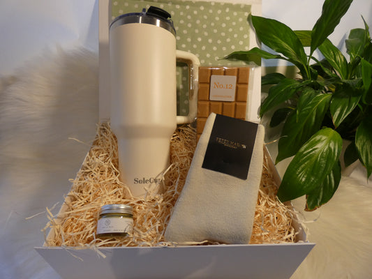 HAPPILY HYDRATED LUXURY GIFT BOX  (LIMITED AVAILABILITY !!!!!)